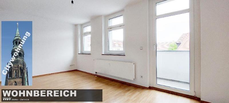 1 Zimmer - Wohnung mit Einbauküche und Balkon im Zentrum sucht Sie! - Photo 1
