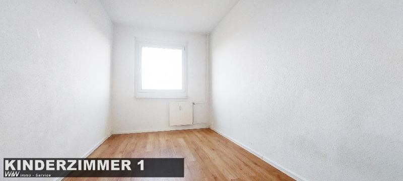 4 Zimmer mit Balkon und EBK, frisch saniert mit Aufzug - Foto 2