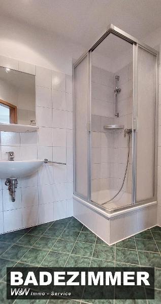 Wohnung mit Einbauküche im Zentrum sucht Sie! - Foto 4