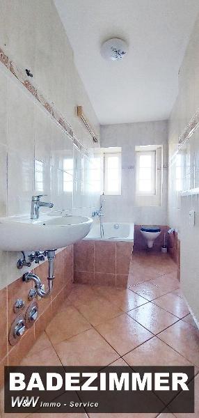 2 Zimmer mit Balkon und Tageslichtbad - Foto 3